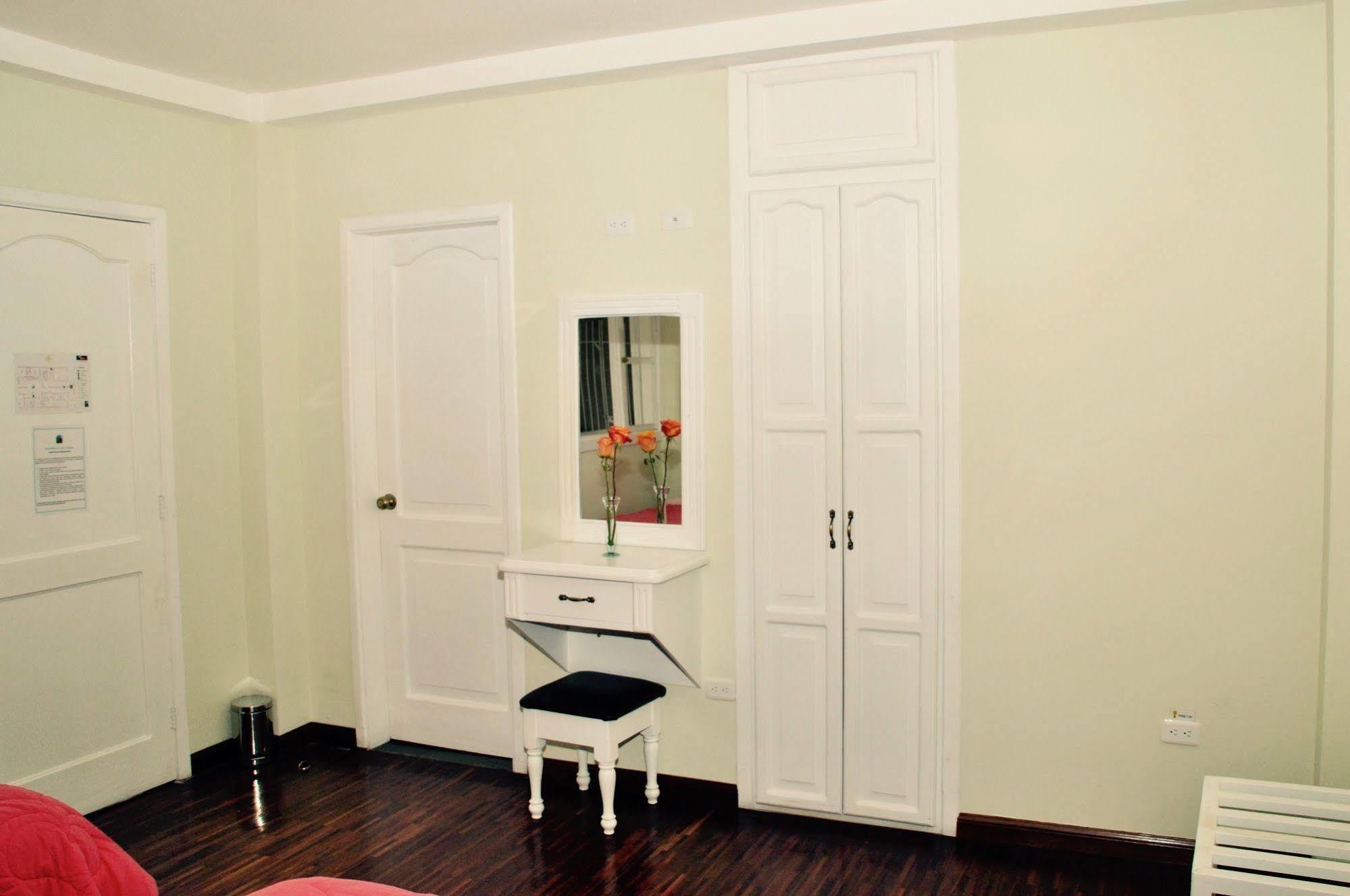 Hotel Europa Alausí Zewnętrze zdjęcie